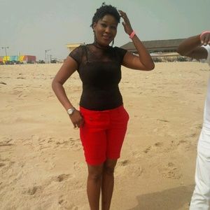 Meet your Posher, Adetola